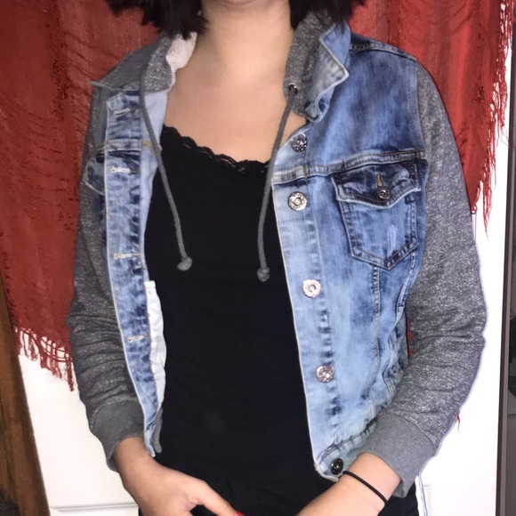 Jean jacket - Picture 3 of 3